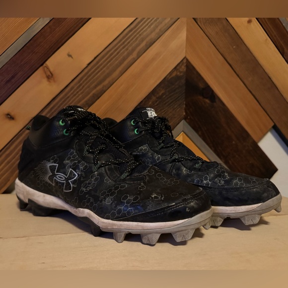 Under Armour Other - Under Armour Baseball Cleats size 9.5
